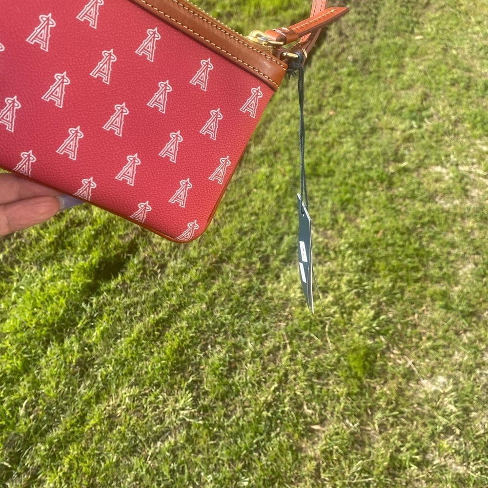 Dooney & Bourke Red Clutch with Leather Trim - Picture 5 of 15